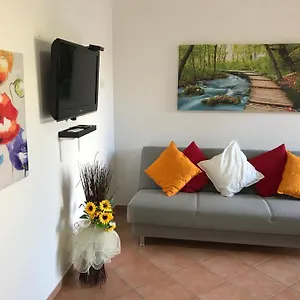 apt-casa-di-cristina-fiumicino.it-romehotels.com/